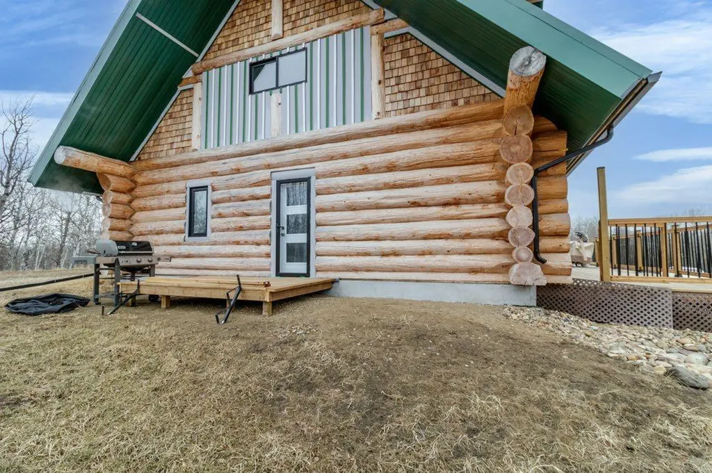 36044 Rr 245 Rural Red Deer County AB T0M 1S0