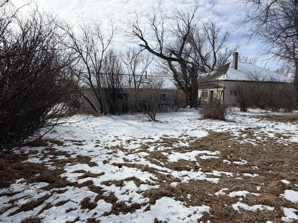 128 7th Avenue Gleichen AB T0J 1N0