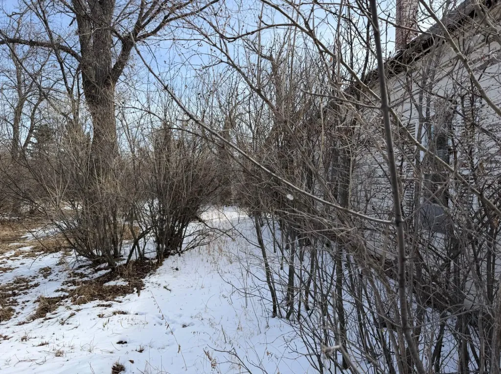 128 7th Avenue Gleichen AB T0J 1N0