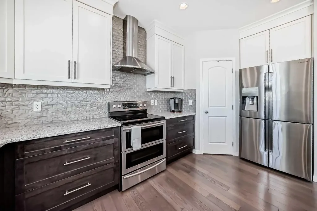 35 Walden Mount SE Calgary AB T2X 0M7