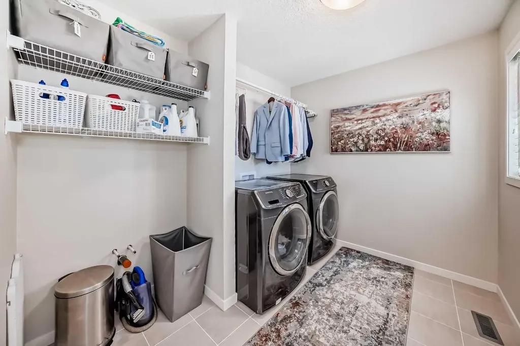 35 Walden Mount SE Calgary AB T2X 0M7