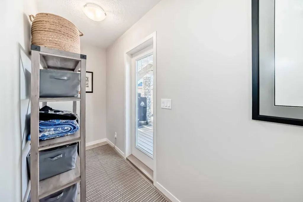 35 Walden Mount SE Calgary AB T2X 0M7