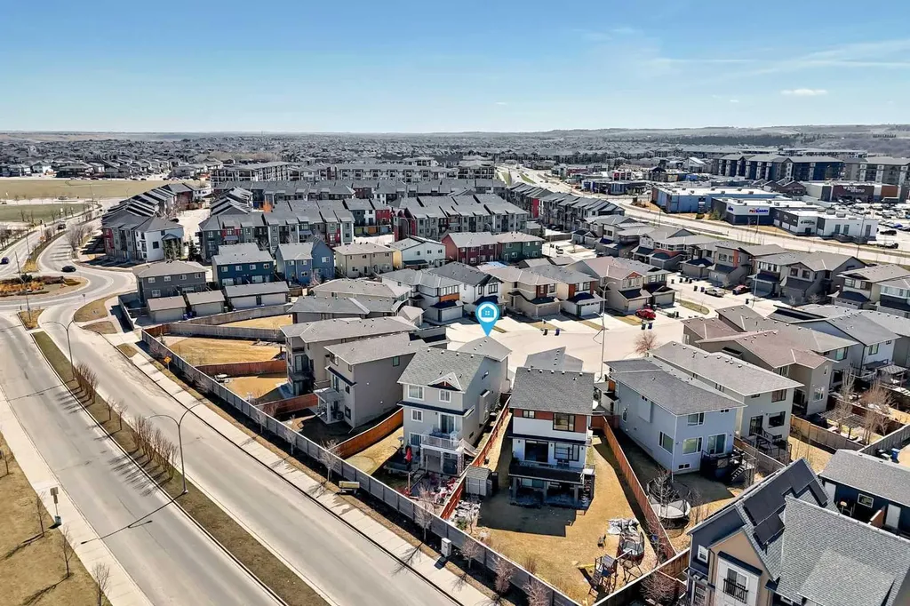 35 Walden Mount SE Calgary AB T2X 0M7