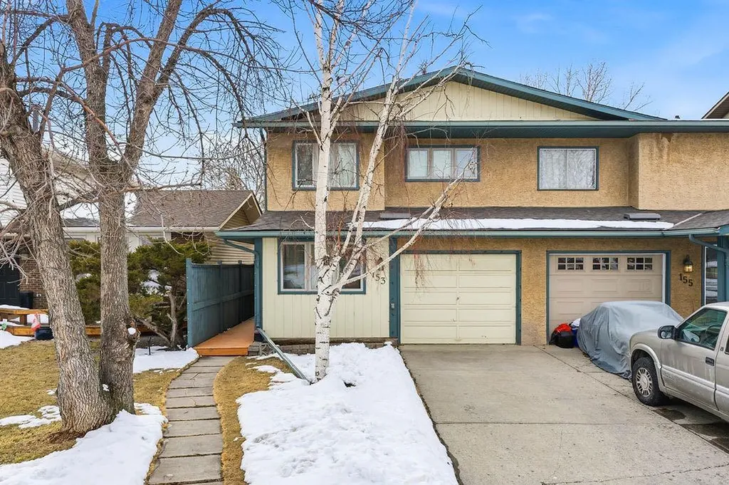 153 Mckinnon Crescent NE Calgary AB T2E7B6