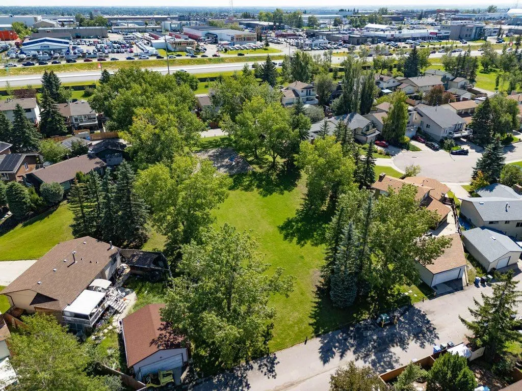 153 Mckinnon Crescent NE Calgary AB T2E7B6