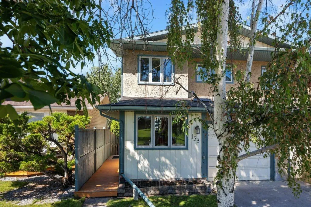 153 Mckinnon Crescent NE Calgary AB T2E7B6