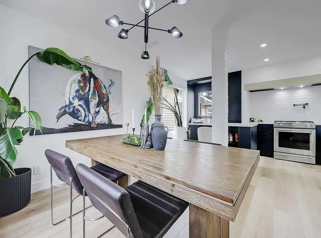 129 Sundown Place SE Calgary AB T2X 3B7