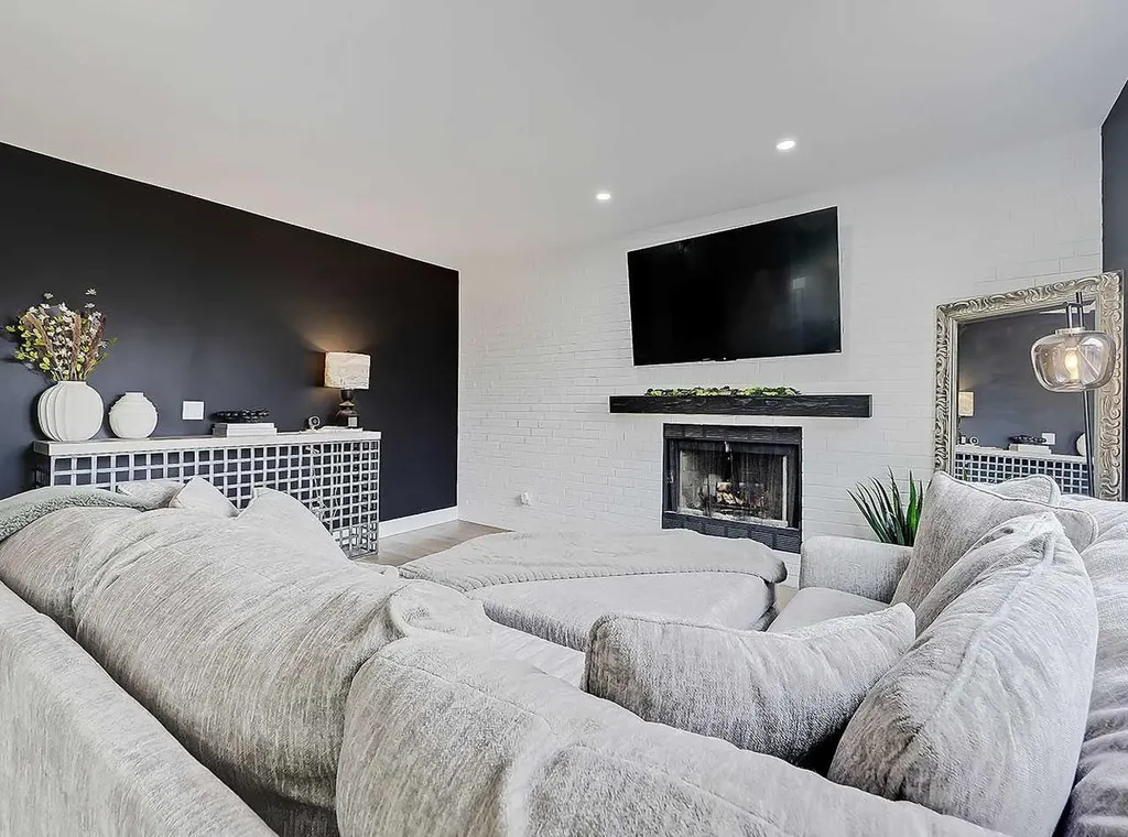 129 Sundown Place SE Calgary AB T2X 3B7