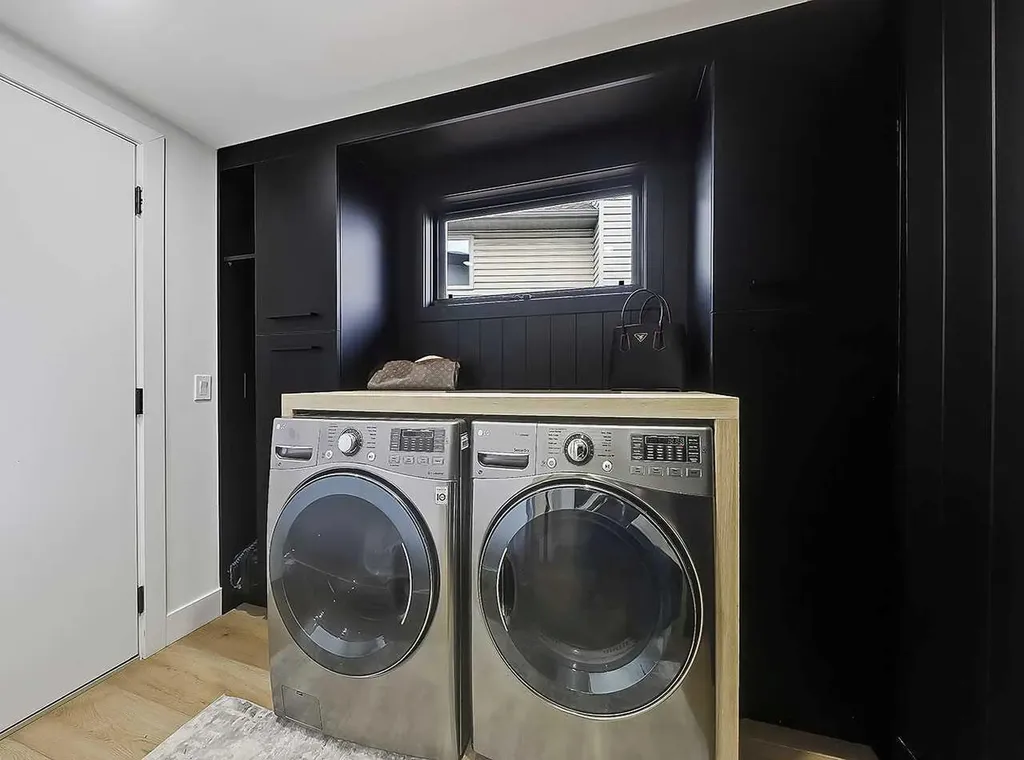 129 Sundown Place SE Calgary AB T2X 3B7