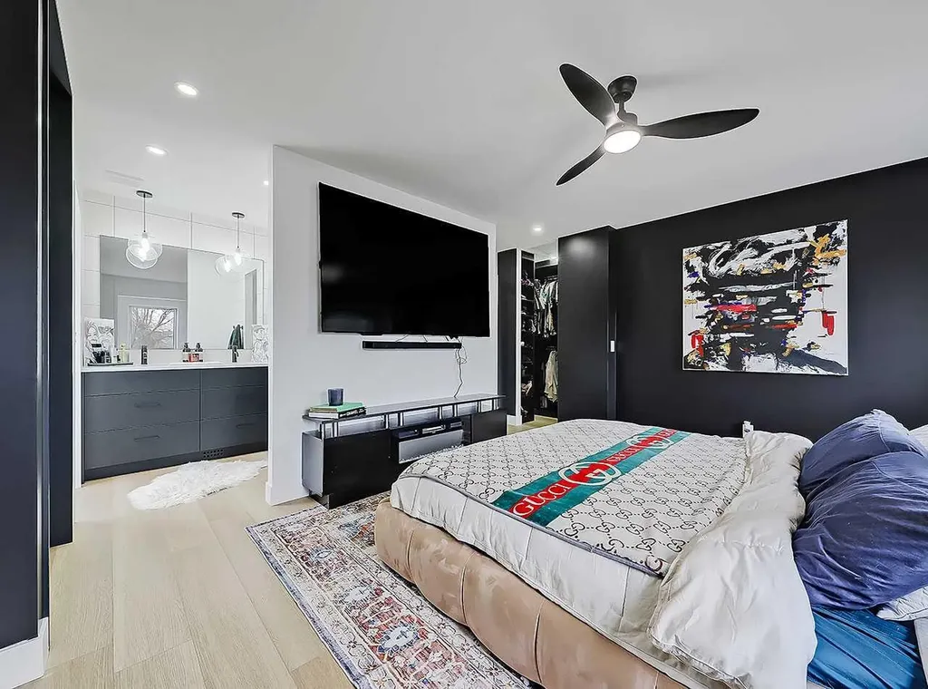 129 Sundown Place SE Calgary AB T2X 3B7