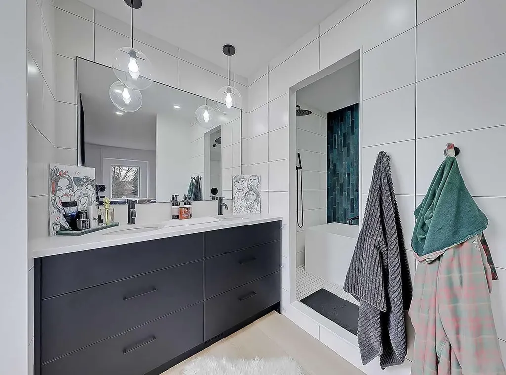 129 Sundown Place SE Calgary AB T2X 3B7