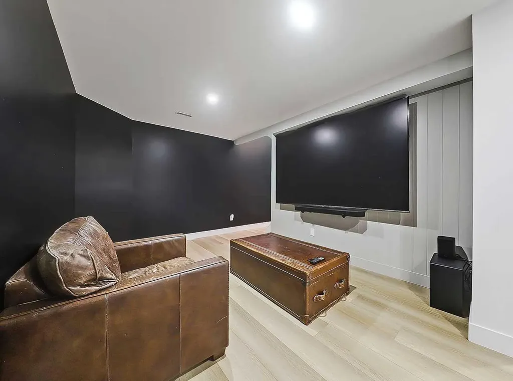 129 Sundown Place SE Calgary AB T2X 3B7