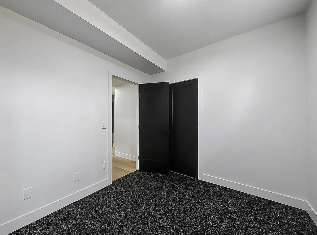 129 Sundown Place SE Calgary AB T2X 3B7