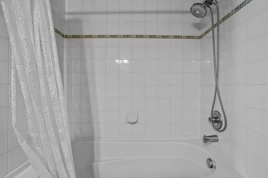 70 Dyrgas Gate Canmore AB T1W 3J6