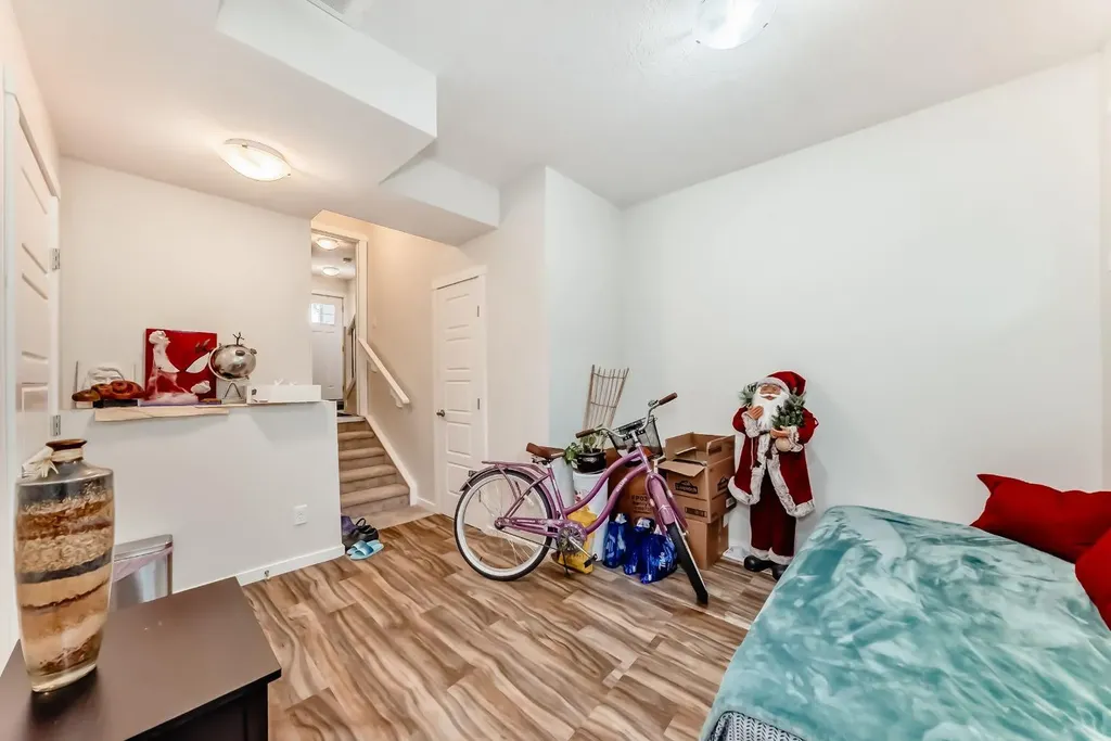 206 Cranbrook Square SE Calgary AB T3M3E3
