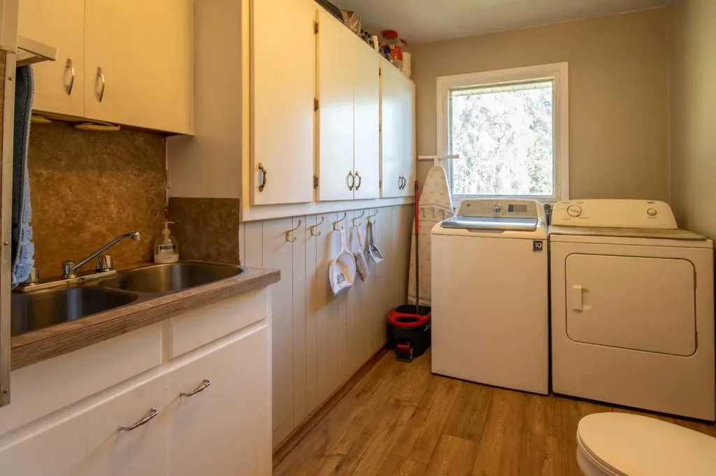 262022 Highway 27 Rural Kneehill County AB T0M 2B0