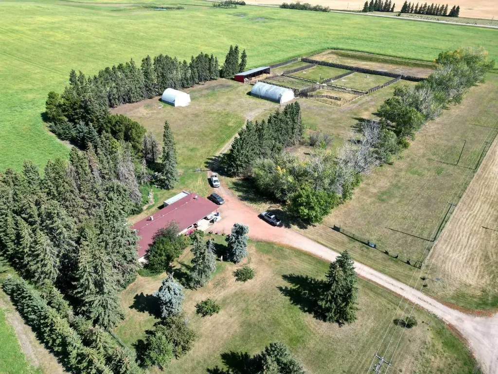 262022 Highway 27 Rural Kneehill County AB T0M 2B0