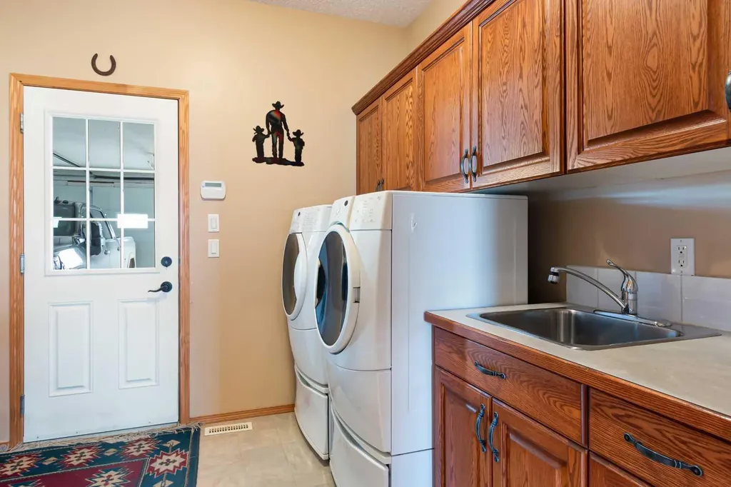 34126 Range Road 20 Rural Red Deer County AB T0M 0K0