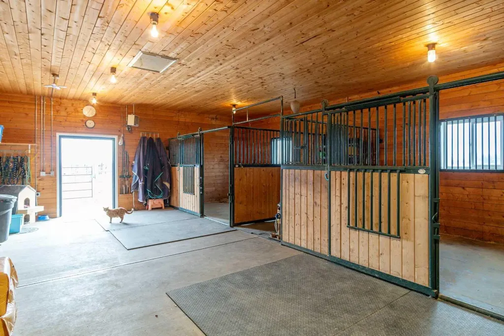 34126 Range Road 20 Rural Red Deer County AB T0M 0K0