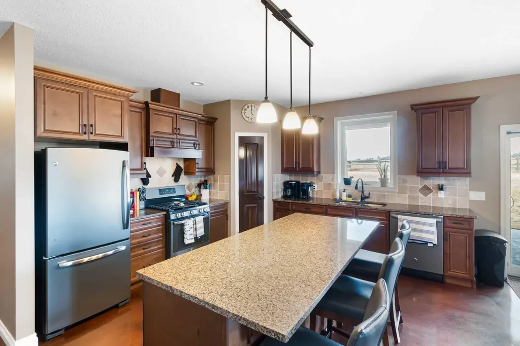 34126 Range Road 20 Rural Red Deer County AB T0M 0K0
