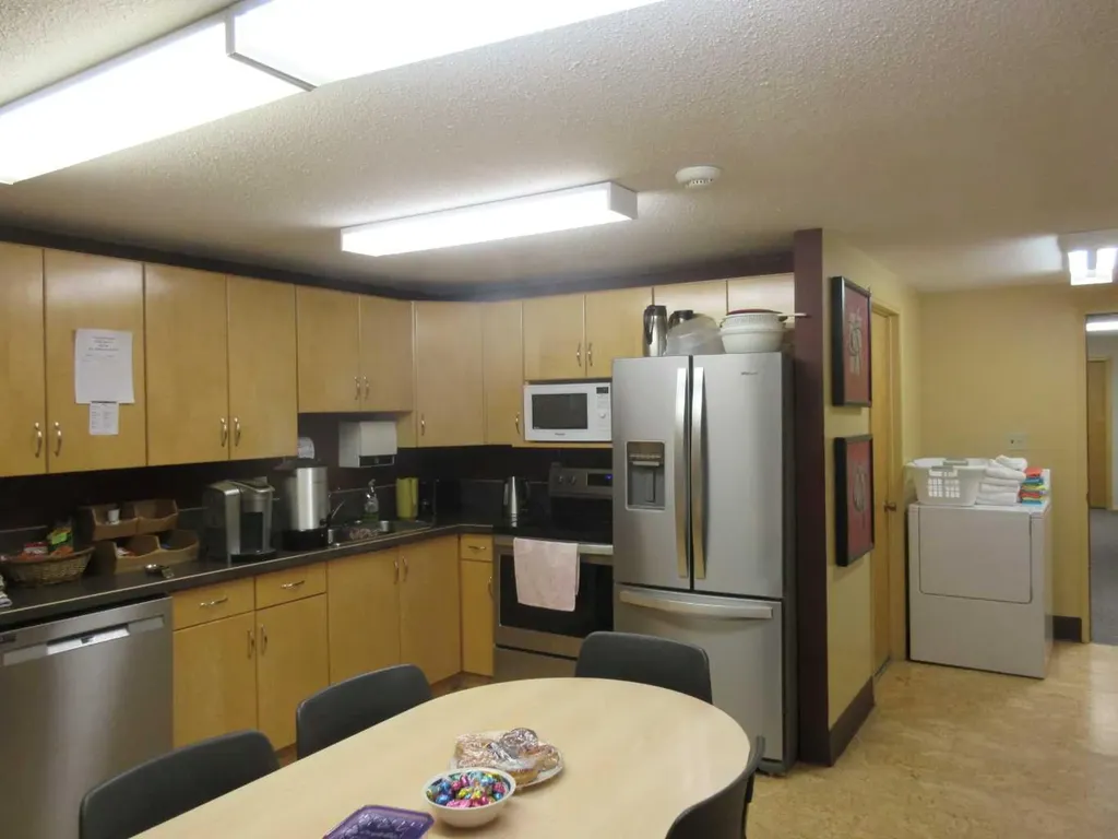 5127 49 Street Rocky Mountain House AB T4T 1B8
