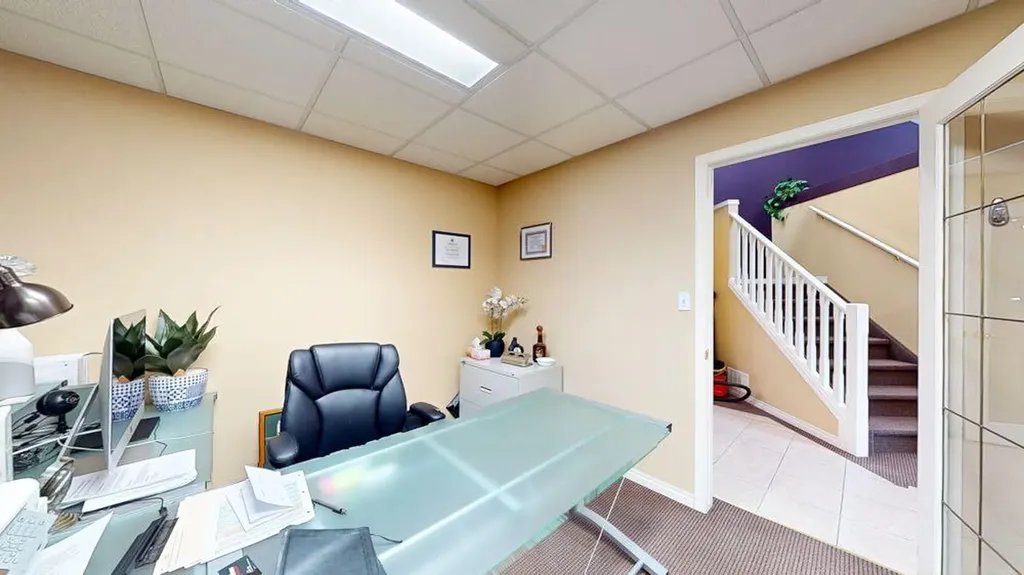 1335 Trans Canada Way SE Medicine Hat AB T1B 1J1