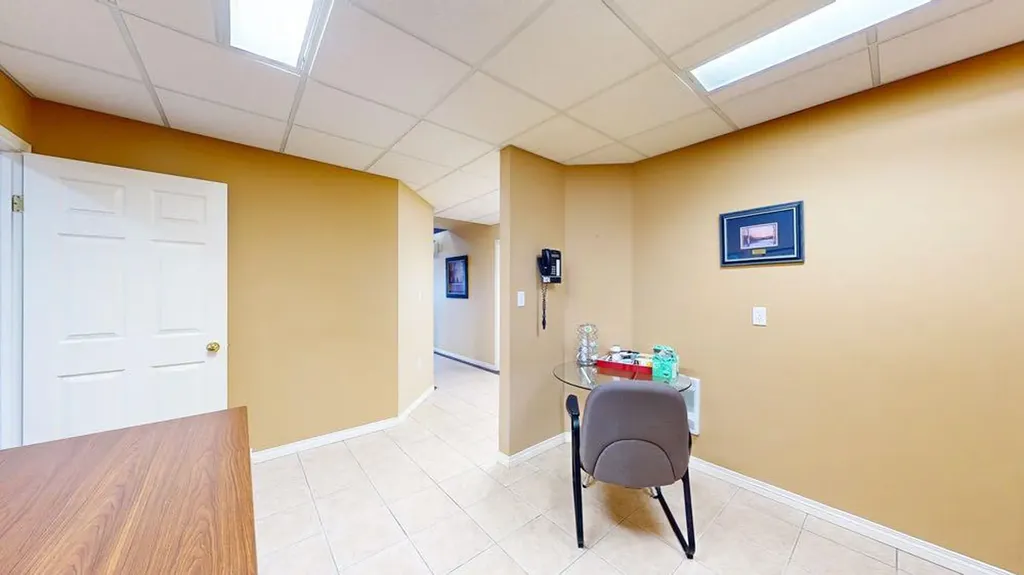 1335 Trans Canada Way SE Medicine Hat AB T1B 1J1