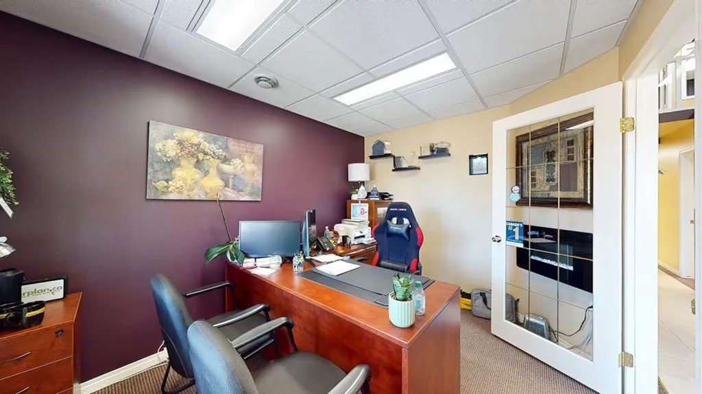 1335 Trans Canada Way SE Medicine Hat AB T1B 1J1