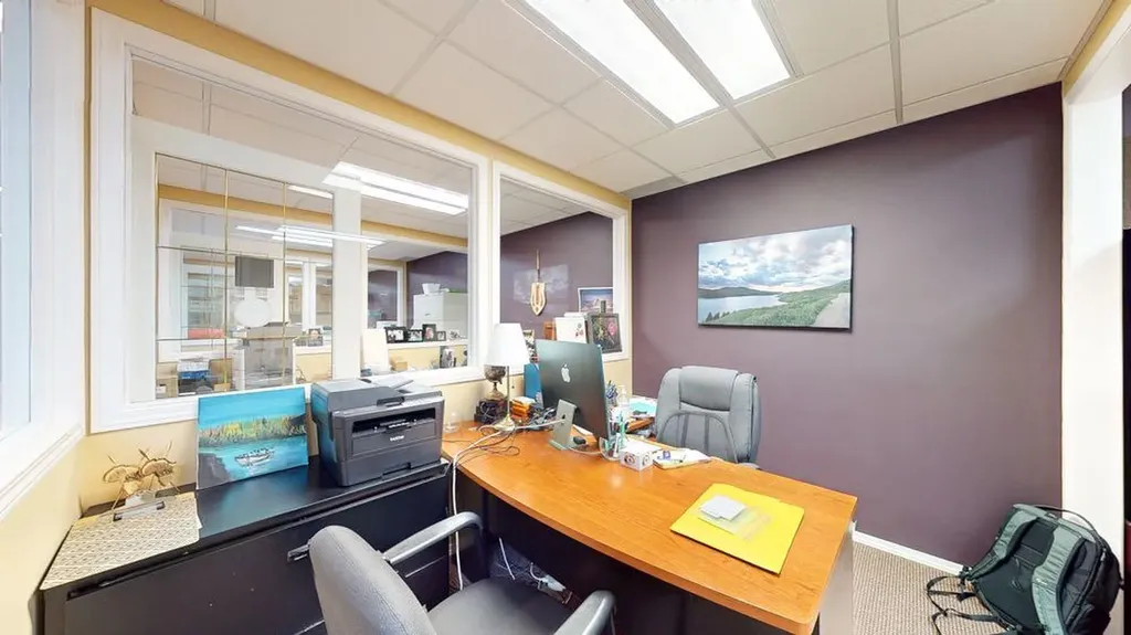 1335 Trans Canada Way SE Medicine Hat AB T1B 1J1