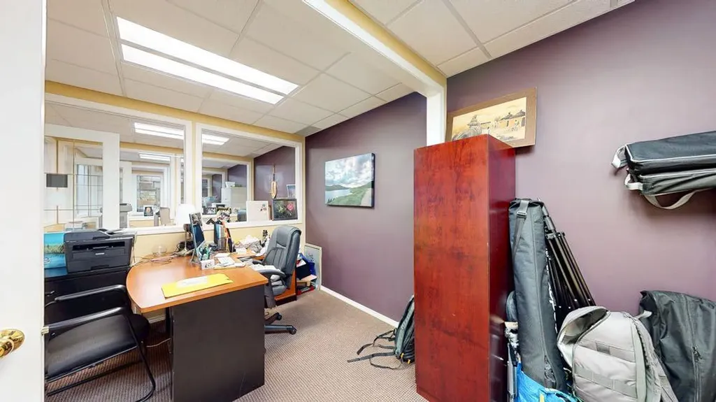1335 Trans Canada Way SE Medicine Hat AB T1B 1J1