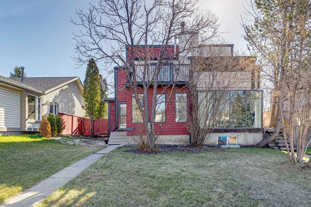 37 Ranch Glen Drive NW Calgary AB T3G 1T2