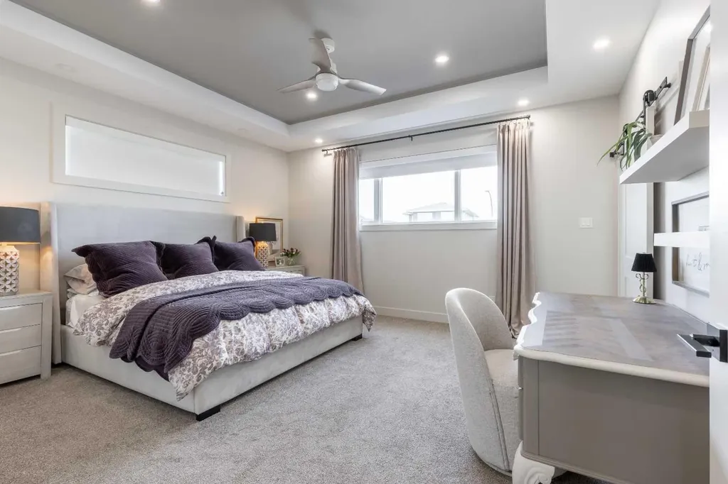 648 Sixmile Crescent S Lethbridge AB T1K 8G4