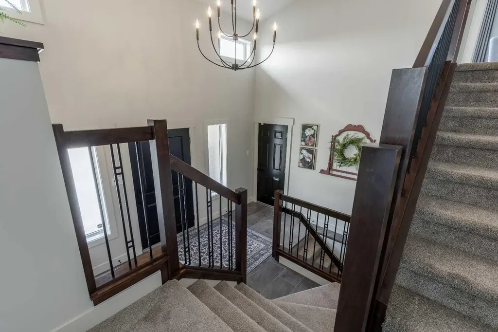 648 Sixmile Crescent S Lethbridge AB T1K 8G4
