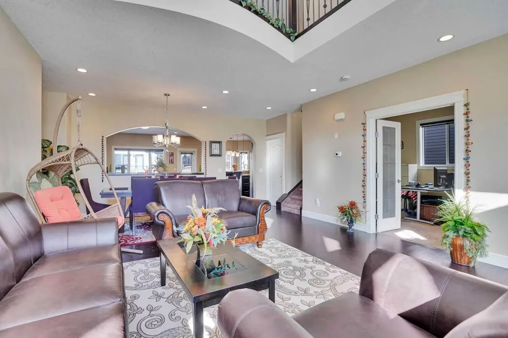 9 Saddlelake Grove NE Calgary AB T3J 0P2