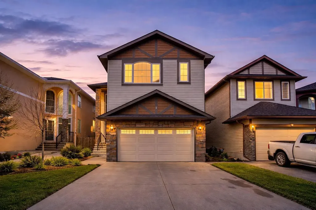9 Saddlelake Grove NE Calgary AB T3J 0P2