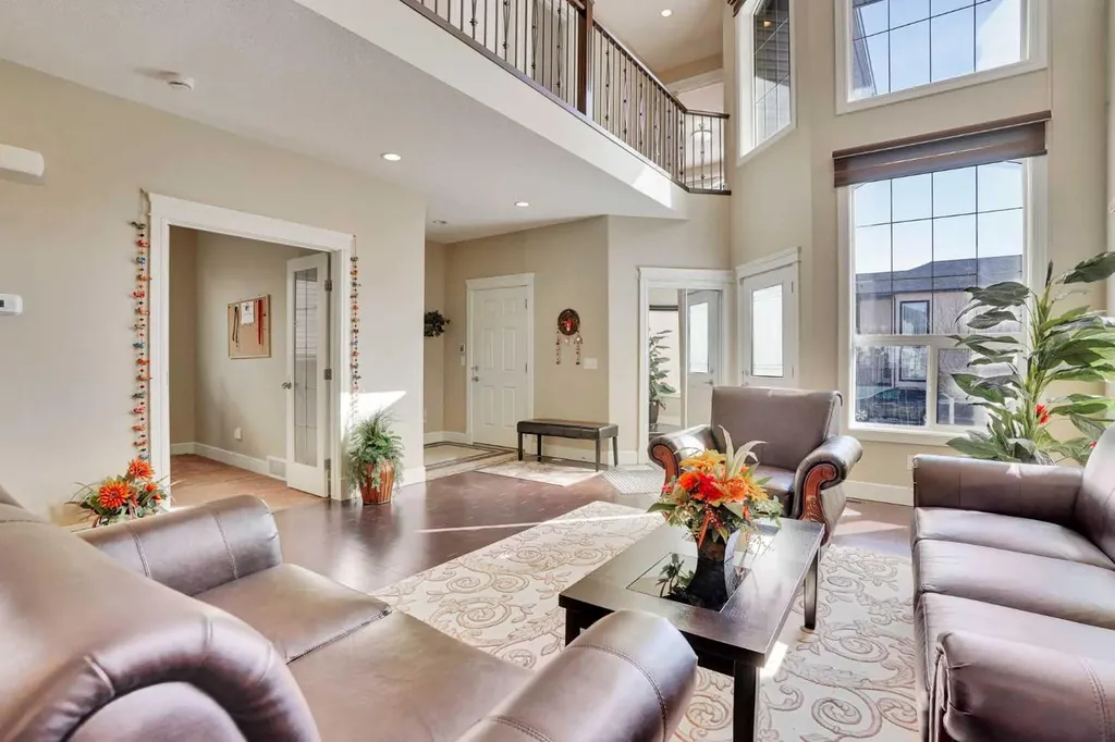 9 Saddlelake Grove NE Calgary AB T3J 0P2