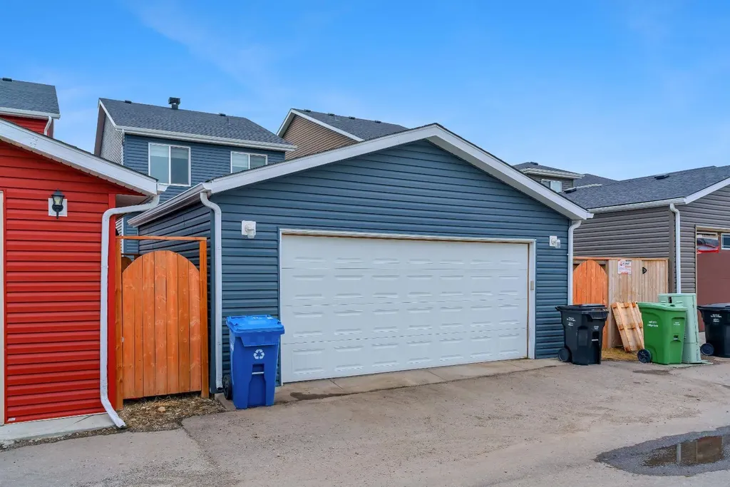 77 Red Sky Way NE Calgary AB T3N 0X6