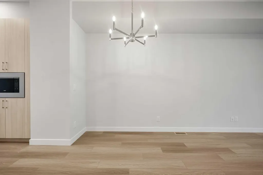 285 Chelsea Court Chestermere AB T1X 2W7
