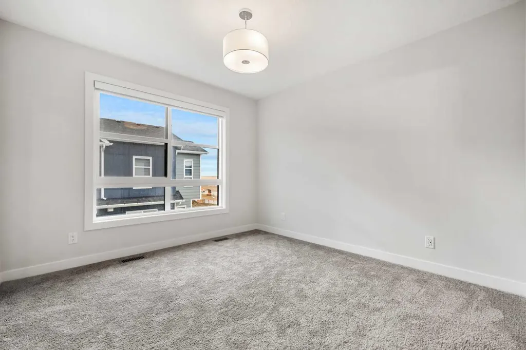 285 Chelsea Court Chestermere AB T1X 2W7