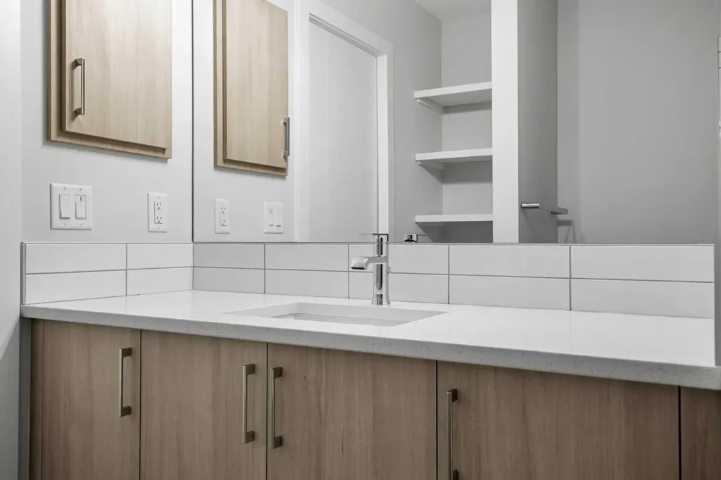 285 Chelsea Court Chestermere AB T1X 2W7