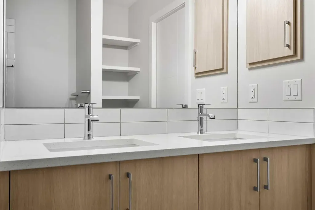 285 Chelsea Court Chestermere AB T1X 2W7