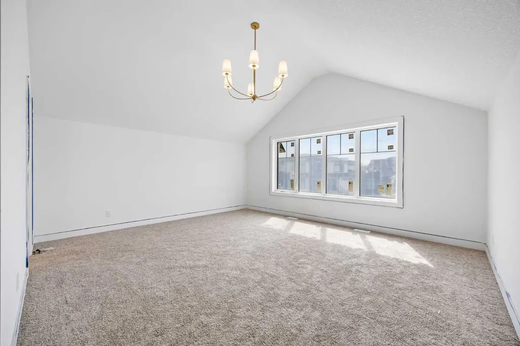 460 Discovery Place SW Calgary AB T3H 6A2