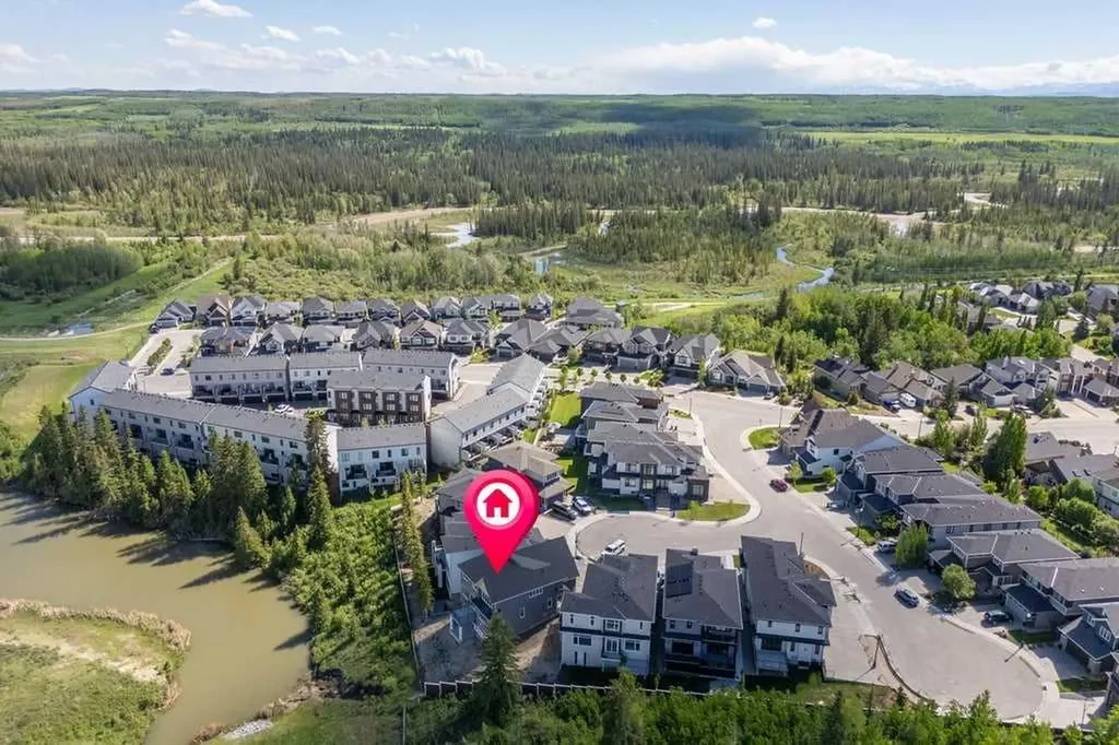 460 Discovery Place SW Calgary AB T3H 6A2