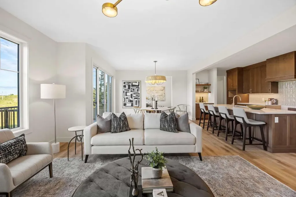 460 Discovery Place SW Calgary AB T3H 6A2
