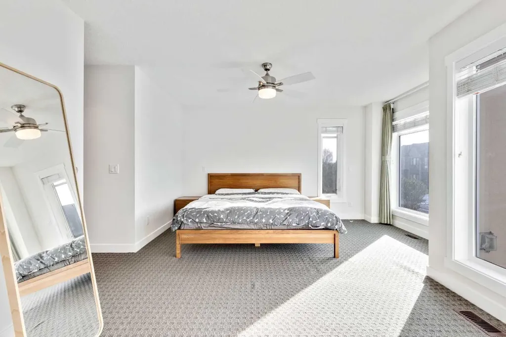2728 Cochrane Road NW Calgary AB T2M 4H9