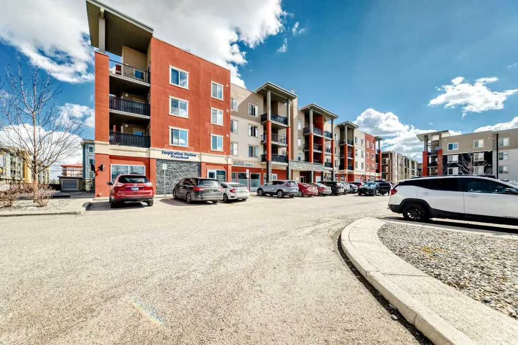 403 Mackenzie Way SW Airdrie AB T4B 3V7