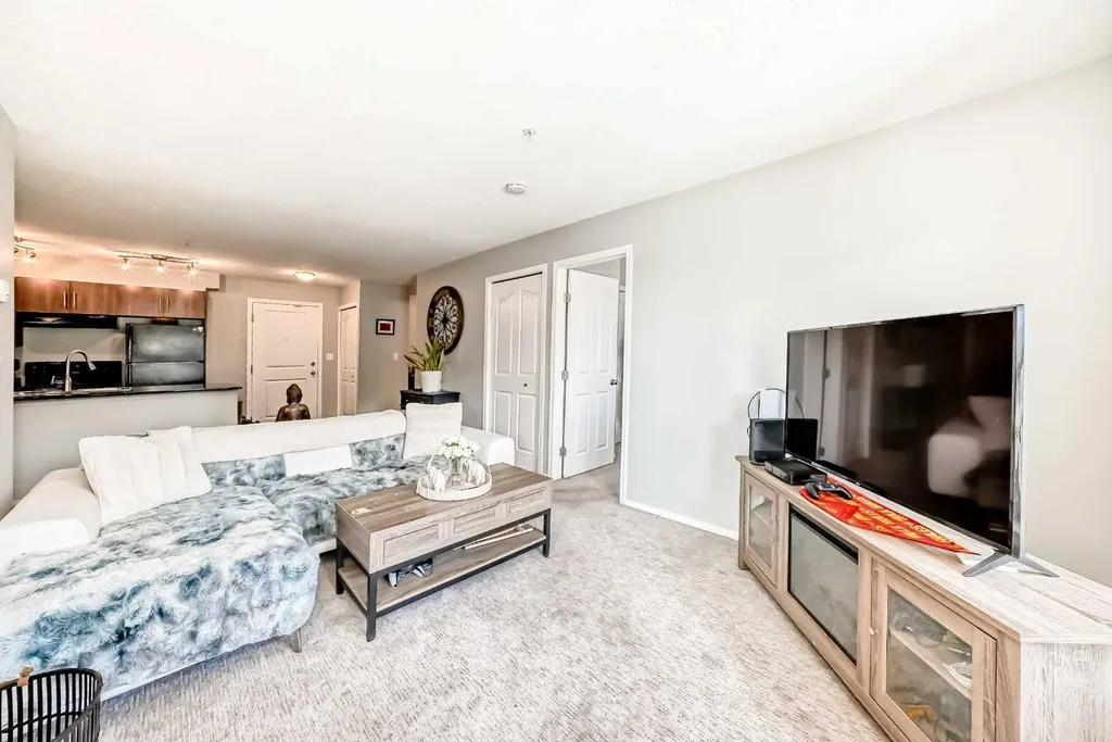 403 Mackenzie Way SW Airdrie AB T4B 3V7