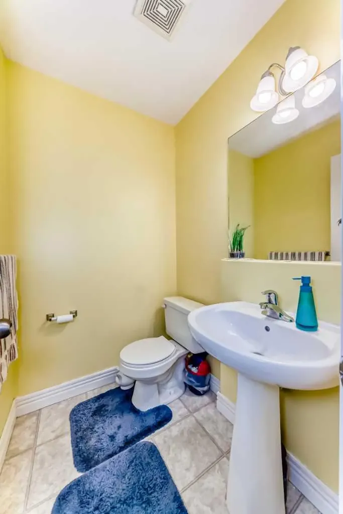 187 Bridlewood View SW Calgary AB T2Y 3X7