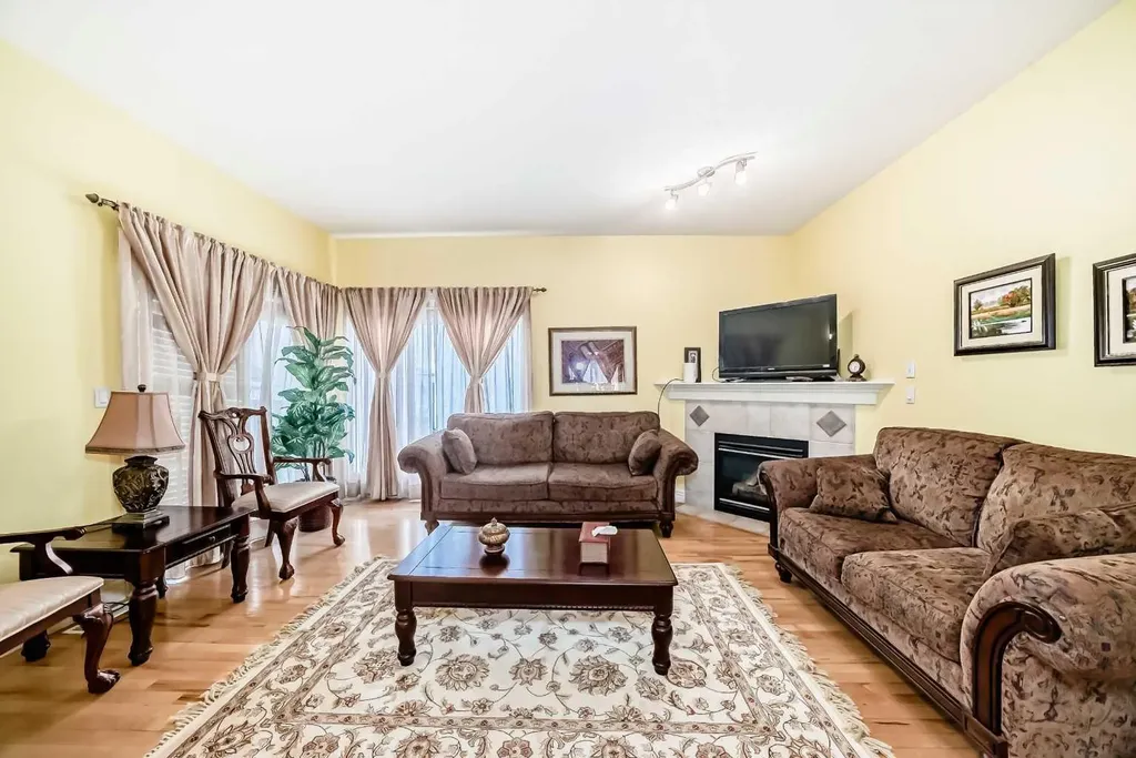 187 Bridlewood View SW Calgary AB T2Y 3X7