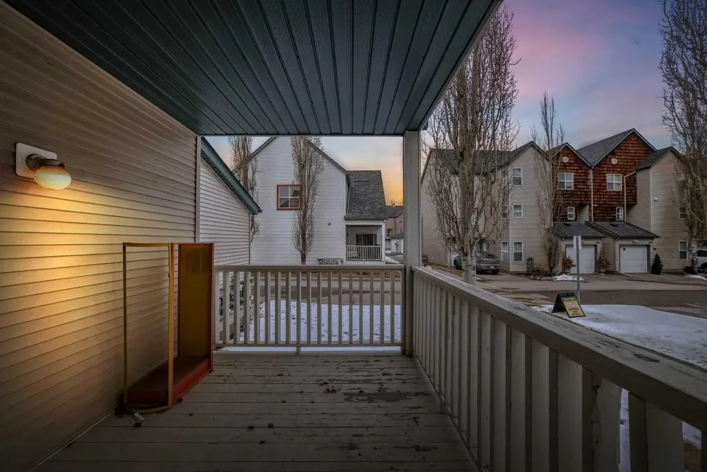 187 Bridlewood View SW Calgary AB T2Y 3X7